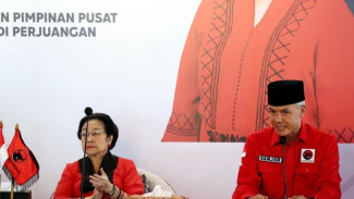 Ganjar Pastikan Megawati Rangkap Jabatan Sekjen Hanya Sementara