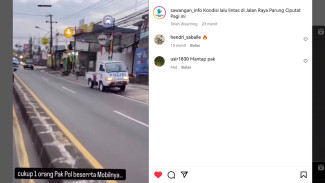 Cukup 1 Mobil Polisi, Pengendara Lawan Arah Hilang
