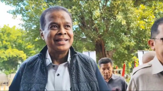 Bos Maktour Travel Fuad Hasan Penuhi Panggilan KPK