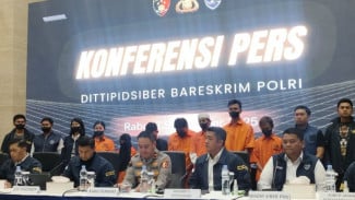 Suami Istri Diduga Penghasut Aksi Penggerudukan Rumah Ahmad Sahroni Ditangkap Polisi