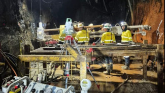 Tujuh Pekerja Freeport Masih Terjebak di Tambang Bawah Tanah, Semua Sumber Daya Dikerahkan
