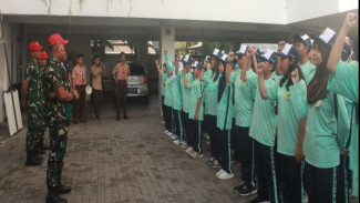 Labschool Ciracas Tanamkan Semangat Kesatria ke Siswa Lewat Disiplin hingga Dukung Gerakan Anti Narkoba