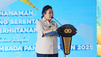 Titiek Soeharto Kesal Lihat Beras Bulog Sudah Setahun Lebih Tak Dikeluarkan, Warnanya Sudah Berubah