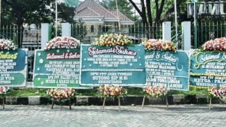 Markas PPP Dibanjiri Karangan Bunga: Dukungan Deras untuk Mardiono sebagai Ketum Baru