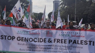 Dua Tahun Genosida Gaza, Buruh & Ojol Long March ke Kedubes AS! Suarakan Keadilan untuk Palestina