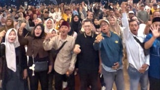 Media Sosial Warga Surabaya Soroti Kerja Nyata Adies Kadir
