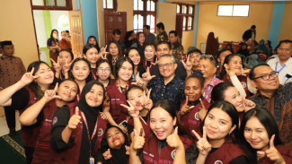 Kepala Perpusnas Kunjungi Dua Lokasi KKN Tematik Literasi, Ini Tujuannya