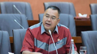Legislator PDIP Soroti Tantangan Realisasi Target Ambisius Ekonomi 2027