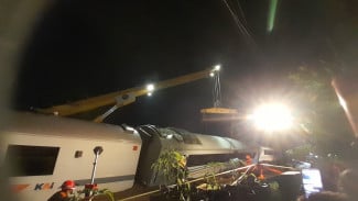 KA Purwojaya Anjlok! 8 Perjalanan Kereta Dibatalkan, KAI Minta Maaf ke Penumpang