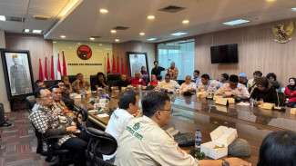 PDIP Gelar FGD Aplikator dan Pengemudi Ojol, Dorong Batas Potongan Maksimal 10 Persen