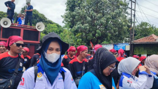 Serikat Pekerja Transjakarta Gelar Demo Buntut 3 Karyawan Diduga Jadi Korban Pelecehan Atasan