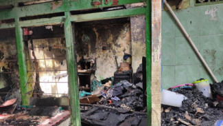 Kebakaran di Jatipulo Jakbar Akibat Kabel Jaringan SUTT Putus