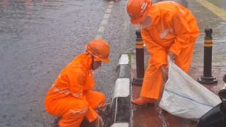 Gerak Cepat PPSU Rawa Barat Jaksel Antisipasi Genangan Pasca Hujan