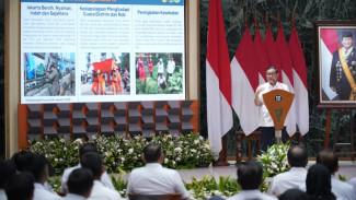 Kumpulkan Lurah hingga Camat, Pramono Tekankan Perkuat Sinergi Jelang Nataru dan Antisipasi Cuaca Ekstrem