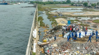 Tanggul Pelindo Bocor di Muara Baru, 7 RT Terendam Rob: DKI Siapkan Perbaikan 2026