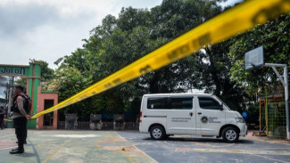 Polisi Periksa Sopir dan Kernet Mobil MBG Penabrak Siswa dan Guru SDN Kalibaru 01
