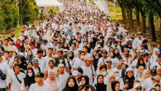 Batfest 2025 Pecah! 30 Ribu Orang Turun Ramaikan Jalan Santai, Umrah Ditambah Lagi