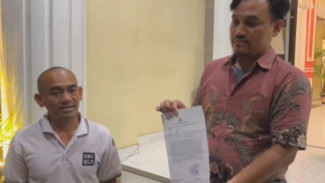 Viral Dikeroyok Siswa, Guru Agus Saputra Resmi Lapor Polda Jambi
