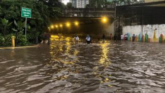 Akses Menuju Stasiun Whoosh Banjir, KCIC Imbau Penumpang Pakai Akses Tol atau Gunakan LRT