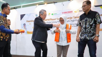 Tangsel Fokus Peningkatan Kualitas SDM Konstruksi, 150 Pekerja Disertifikasi Naik Kelas