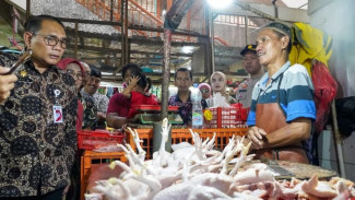 Ramadan Makin Dekat, Harga Cabai Rawit dan Ayam di Pasar Jakpus Bikin Kaget