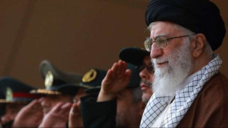 Tiga Nama Menguat Jadi Suksesor Khamenei di Tengah Ketegangan Global