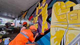 Keren! Kolong Tol Jelambar Kawasan Taman Edupark Disulap Jadi Mural Edukatif