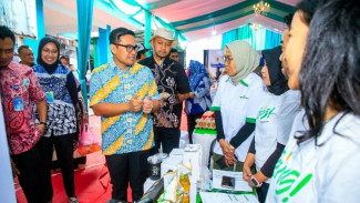 Cabai Rp5.000 dan Minyak Murah, Bazar Ramadan di Tangsel Ramai Diserbu