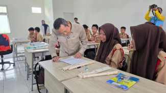 Wamen Fajar Bilang Program Sekolah Rakyat Presiden Prabowo itu Pelembagaan Sila ke-5 Pancasila