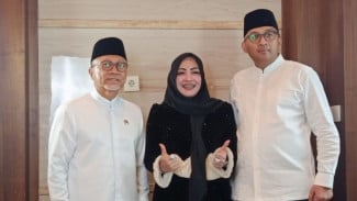 Momen Heikal Safar dan Nofalia Satukan Ribuan Karyawan Dapur MBG, Zulhas Turut Hadir