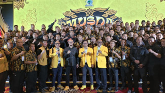 Daniel Muttaqien Resmi Pimpin Golkar Jabar, Jaro Ade Tekankan Soliditas Partai
