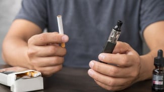 Merokok Hanya Sesekali Tetap Berbahaya, Dokter Ingatkan Risiko Penyakit Jantung hingga Kanker