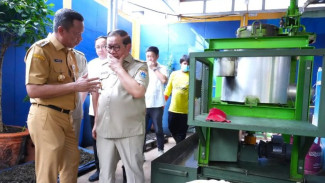 Tak Disangka, Gunungan Sampah Pasar Kini Bisa Bantu Hijaukan Jakarta Timur