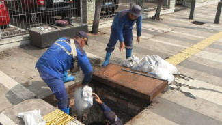 Got di Melawai Jaksel Dikuras, Isinya 200 Karung Sampah Bikin Warga Syok!