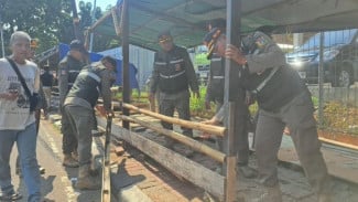 Trotoar Tanah Abang Disulap Jadi Lapak Hewan Kurban, Satpol PP Langsung Bergerak