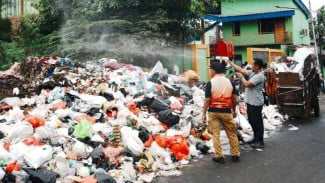 Tambora Jadi Percontohan, Teknologi Eco Lindi Mulai Diuji di TPS Jakarta Barat