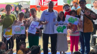 Buku dan Dongeng Jadi Sarana Pemulihan Trauma Anak Korban Kebakaran Pasar Jiung