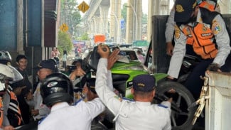 Parkir Liar Diburu! Belasan Motor dan Jukir di Cipulir-Gandaria City Langsung Ditindak