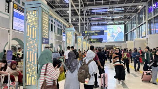 Puncak Arus Balik Maulid Nabi, Hampir 38 Ribu Penumpang Tiba di Jakarta dengan Kereta