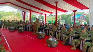 Resmikan 3.395 Jembatan TNI-Polri dan 3.000 Sumber Air Bersih, Presiden Prabowo Apresiasi Kinerja KSAD dan Kapolri