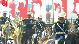 Kirab, Bendera Merah Putih dan Teks Proklamasi Dibawa dari Monas ke Istana Merdeka