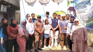 Darren Ismaya Buktikan Pelajar Bisa Berbuat Nyata, Bangun MCK untuk Warga Kemayoran
