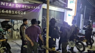 Brimob Polda Metro Jaya Bubarkan Tawuran di Pisangan, Satu Orang Ditangkap