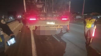 Detik-detik Truk Tronton Tabrak 3 Pekerja di Tol Wiyoto Wiyono Hingga Tewas