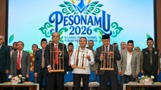 Wamen Fajar Ingatkan Ribuan Mahasiswa Baru Membangun Karakter, Pengetahuan dan Ketrampilan Diri