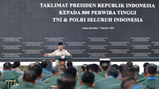 Presiden Prabowo Beri Arahan kepada 800 Perwira Tinggi TNI-Polri di Istana