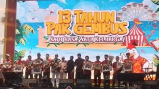 Bikin Pelanggan Bertanya-tanya, Ayam Gepuk Pak Gembus Tutup Gerai Demi Momen Spesial Ini
