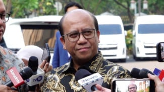 Darmawan Prasodjo Lengser, Suroso Isnandar Resmi Jadi Dirut PLN
