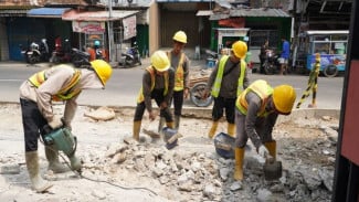 Trotoar hingga Kabel Udara Ditata, Jalan Kramat Sentiong Disiapkan Jadi Ikon Baru Jakarta Pusat