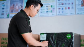 Jelang Lonjakan Pengiriman Akhir Tahun, J&T Cargo Perketat Penanganan Barang Berbahaya